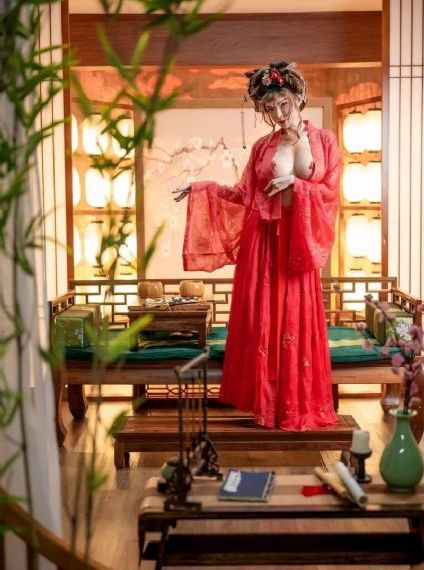 吕文德与黄蓉的初次相遇_手机在线免费观看