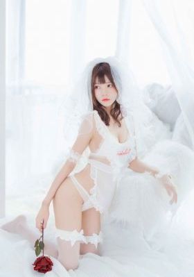 苍井空精品久久久免费_蓝光全集免费播放
