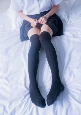 亚洲精品美女av777777_高清免费播放