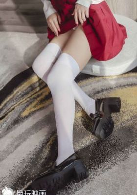 91摄影师模特翻云覆雨在线观看_720电影完整版在线观看
