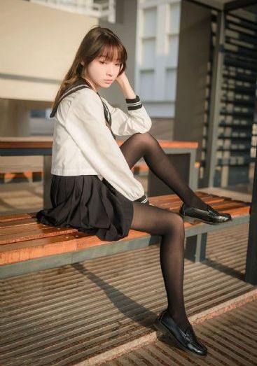 回家看到妈妈出轨了的说说_国产剧免费高清观看